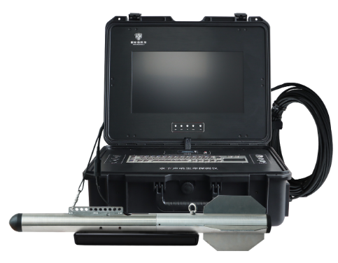 ����ʽˮ�µ���̽���ǣ���ɨ���ţ�