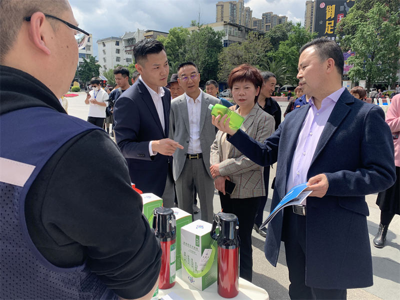 ۯ�����ڶ�ʮ���&ldquo;�Ƽ�֮��&rdquo;���ջ�¿���ϵ�л